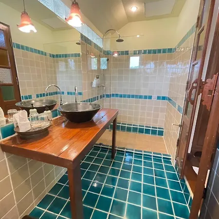 Baan Orapin Bed & Breakfast Chiang Mai Exterior photo