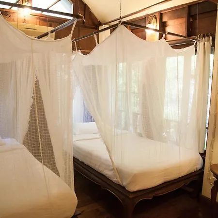 Baan Orapin Bed & Breakfast Chiang Mai Exterior photo